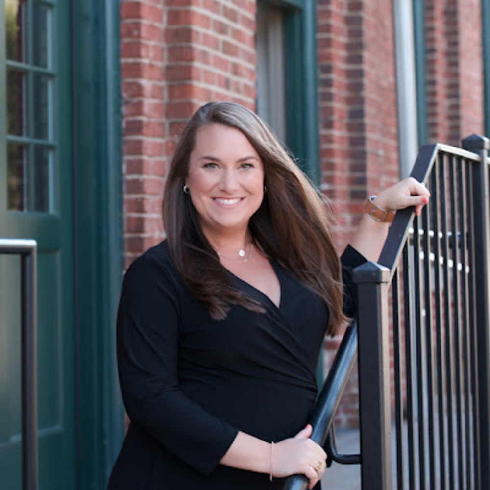 Meet your Posher, Lauren